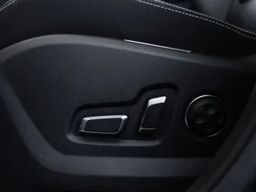 Купить Jac JS6 Черный 1.5 AMT (174 л.с.) от 2064000 ₽. в Самаре