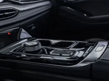 Купить Jac JS6 Белый 1.5 AMT (174 л.с.) от 2159000 ₽. в Самаре