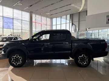 Купить Jac T9 Темно-синий 2.0 AT (224 л.с.) 4WD от 3369000 ₽. в Самаре