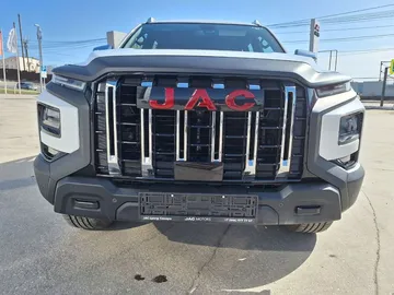 Купить JAC T9 Белый 2.0 AT (224 л.с.) 4WD от 3249000 ₽. в Самаре