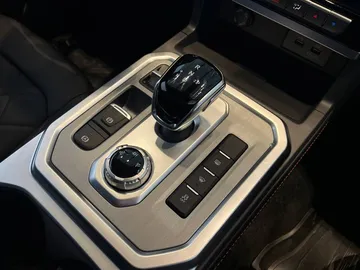 Купить Jac T9 Белый Urban 2.0 AT (224 л.с.) 4WD от 3459000 ₽. в Самаре