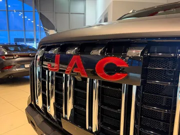 Купить Jac T9 Темно-серый Urban 2.0 AT (224 л.с.) 4WD от 3659000 ₽. в Самаре